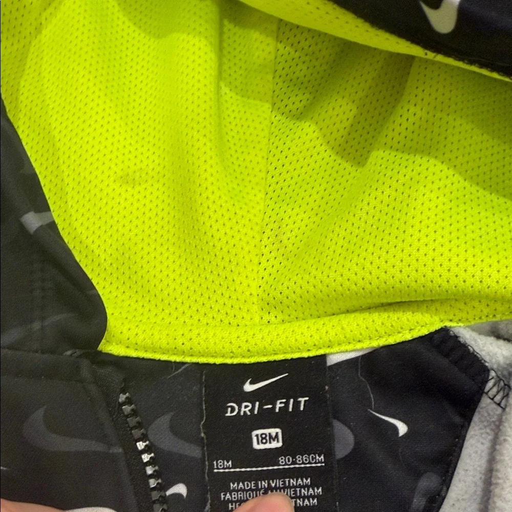 Nike 18 month Kids Black Hoodie with White and Neon Accents - Picture 3 of 5